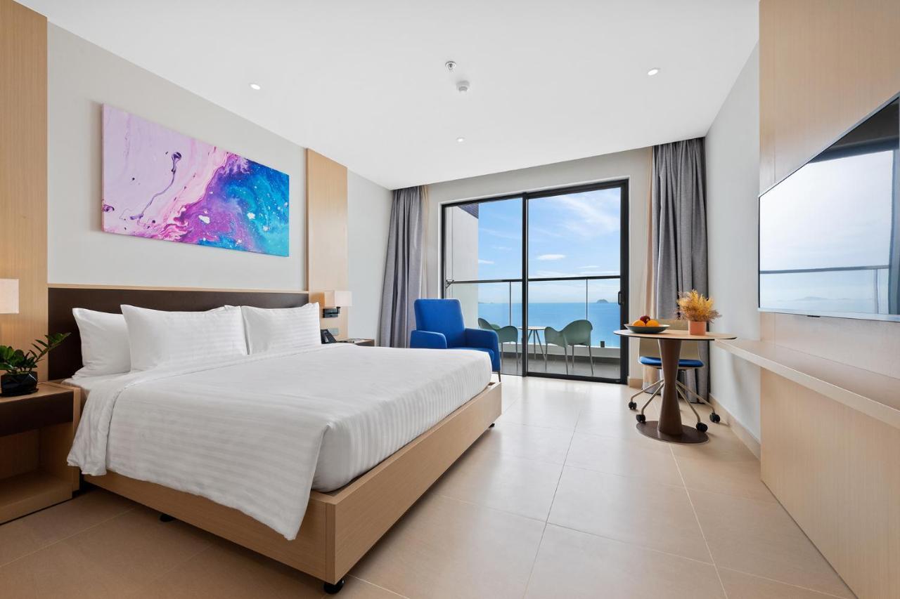 The Empyrean Cam Ranh Beach Resort Ngoại thất bức ảnh